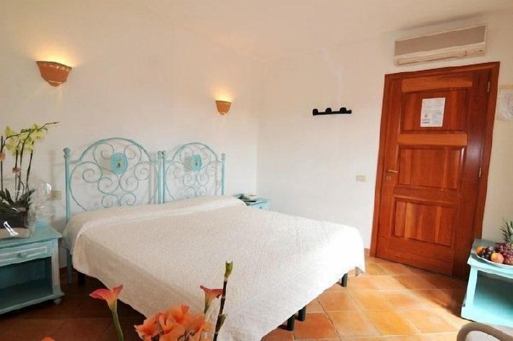 

Bologna - Golfo Aranci - Hotel Piccolo Golf