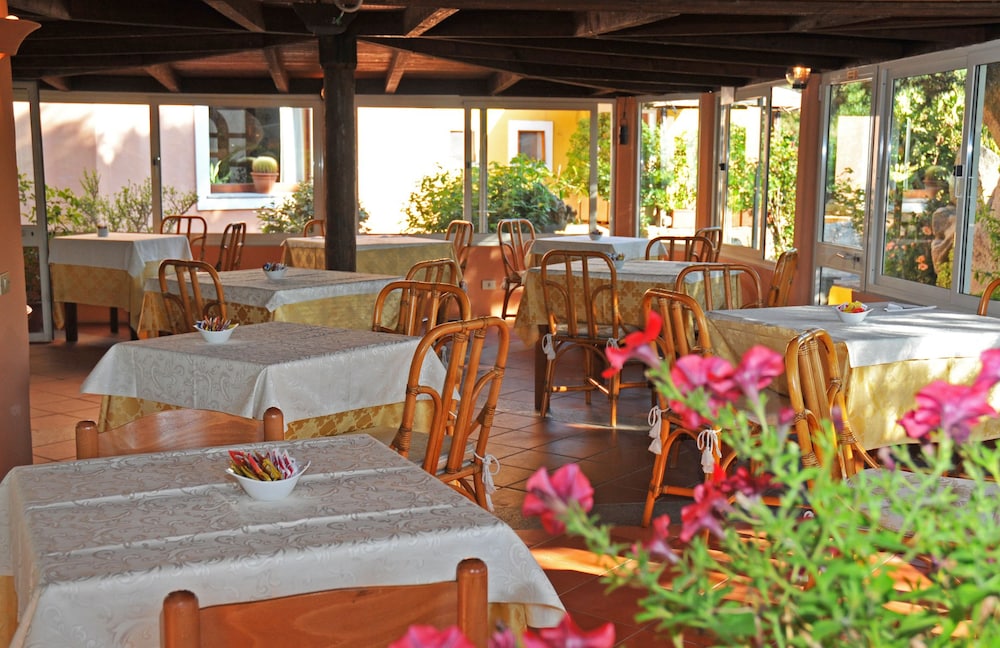 

Palermo - Golfo Aranci - Hotel Piccolo Golf
