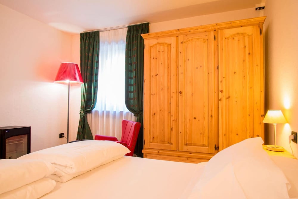 

Bari - Courmayeur - Hotel Berthod