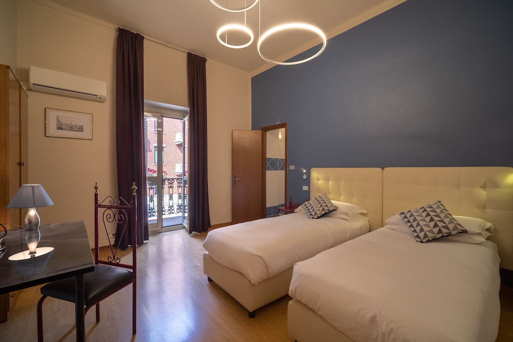 

Roma - Moncalieri - Hotel Italia