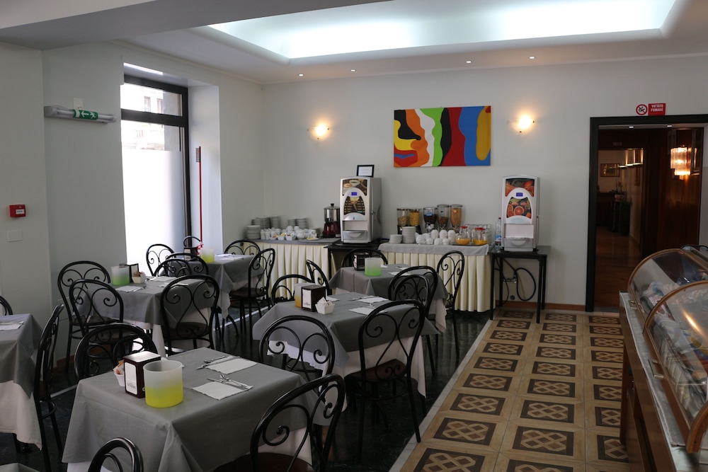 

Catania - Pino Torinese - Hotel Italia