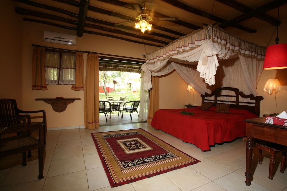 

Bologna - Michamvi - Karafuu Beach Resort & Spa