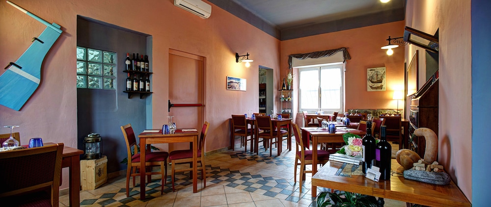 

Milano - Sestri Levante - Hotel Del Borgo