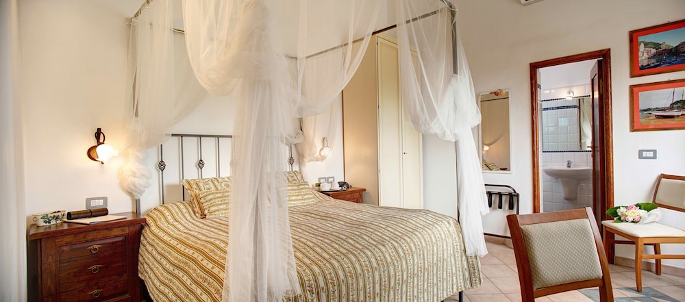 

Milano - Sestri Levante - Hotel Del Borgo