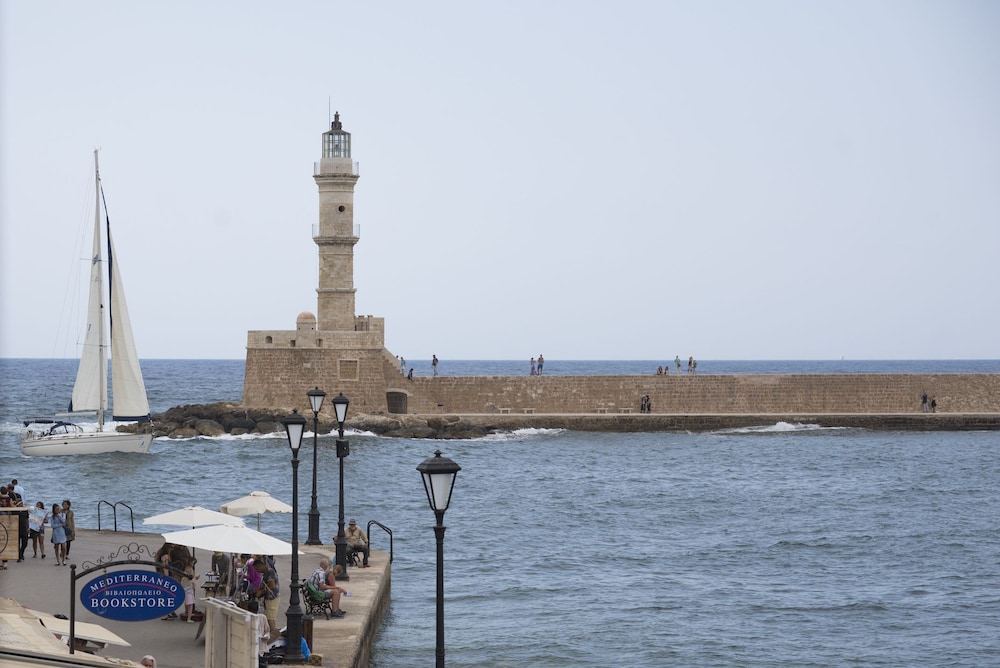 

Milano - Creta Ovest - Chania, Grecia - Captain Vasilis Hotel