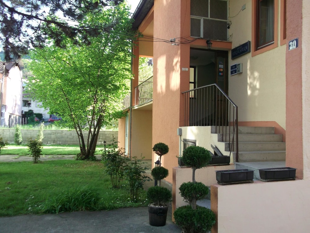 

Milano - Skopje - Vila Silia