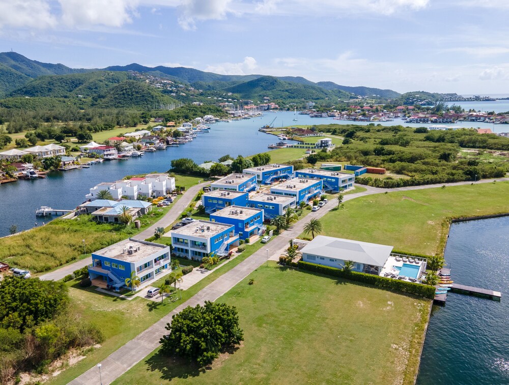 

Roma - Jolly Harbour - Harbour Island Residences