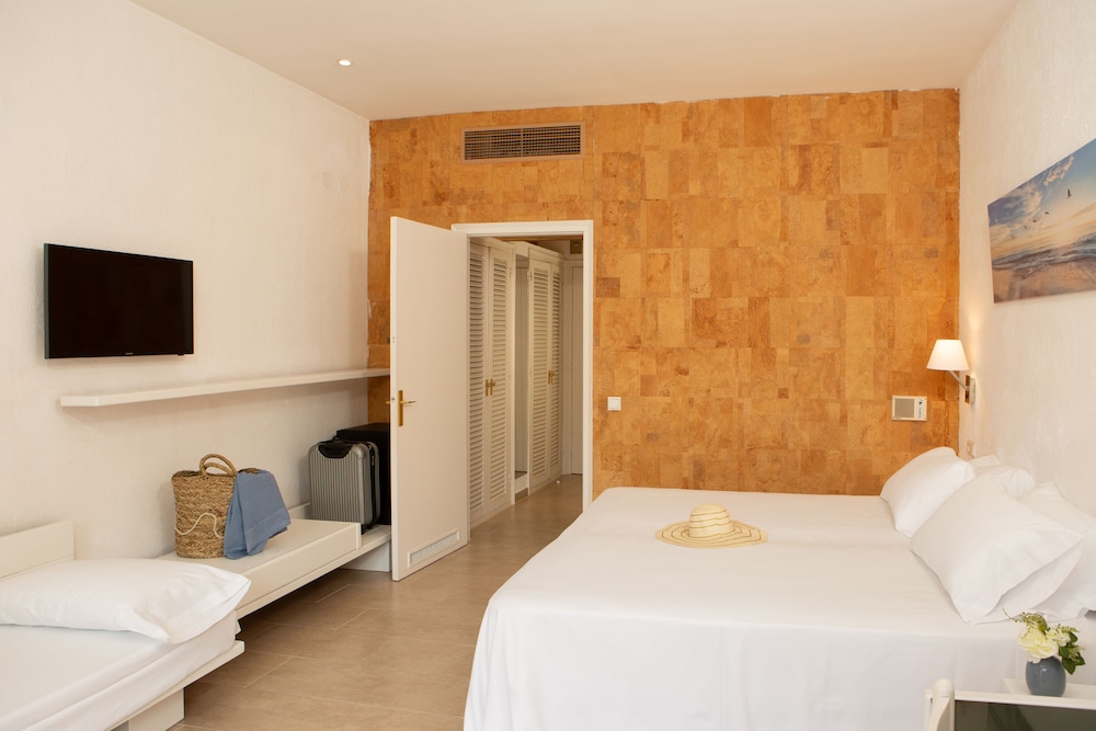 

Napoli - Platja D'Aro - RVHotels Golf Costa Brava