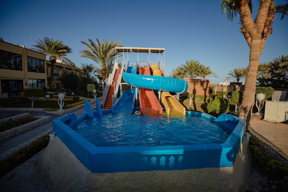 

Venezia - Hurghada, Mar Rosso - Sand Beach Resort