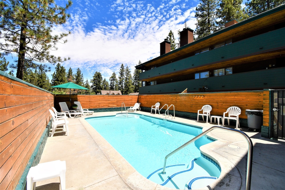 

Milano - Big Bear Lake - Snow Lake Lodge