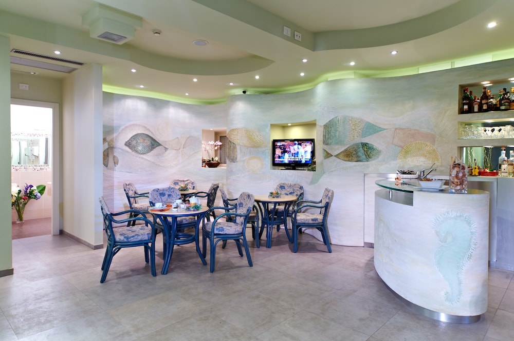 

Milano - Forte dei Marmi - Hotel Sirio