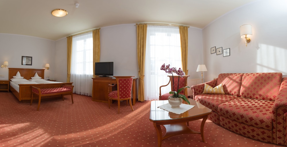 

Napoli - San Candido - Park Hotel Bellevue