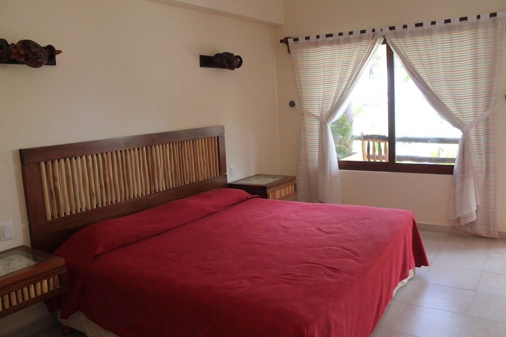 

Napoli - Isla Mujeres - Hotel Villa Kiin