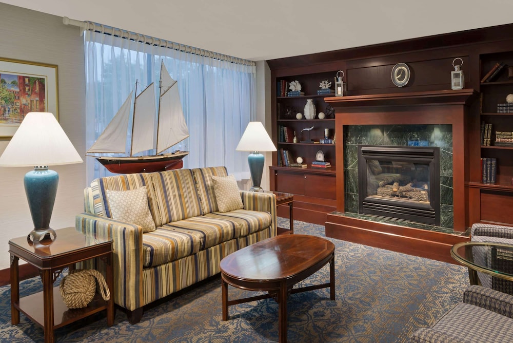 

Roma - Boston (MA) - Ramada By Wyndham Boston