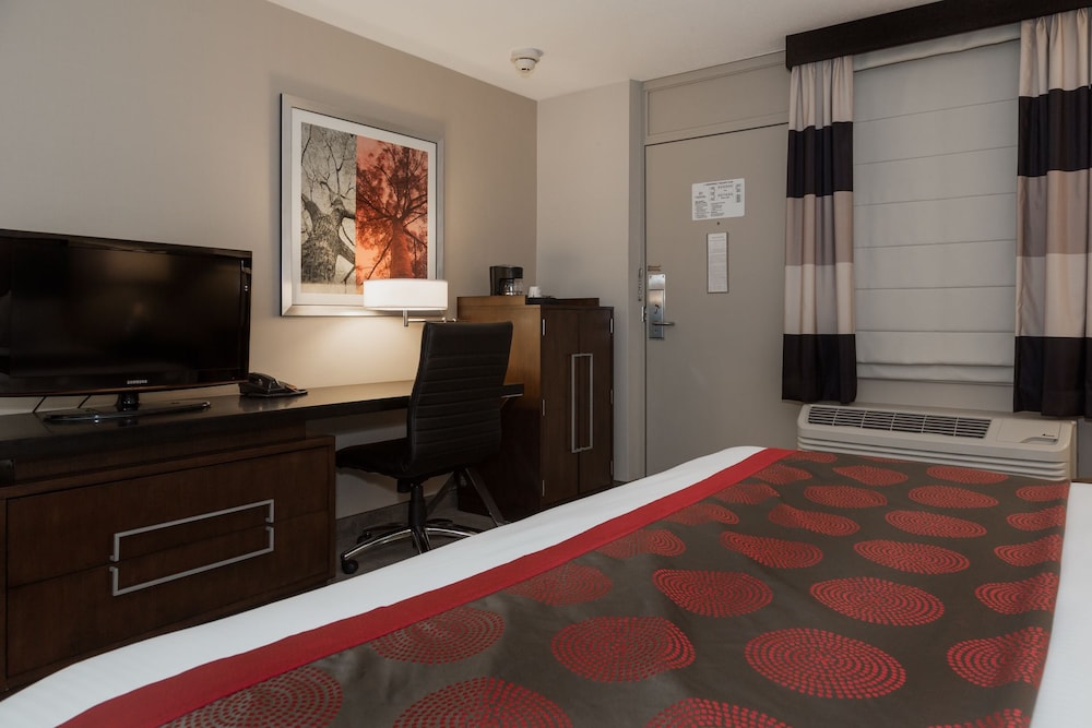 

Milano - Boston (MA) - Ramada By Wyndham Boston
