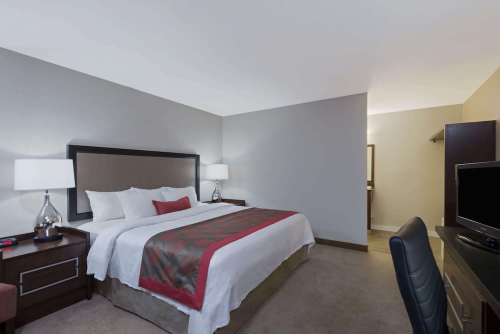 

Bari - Boston (MA) - Ramada By Wyndham Boston