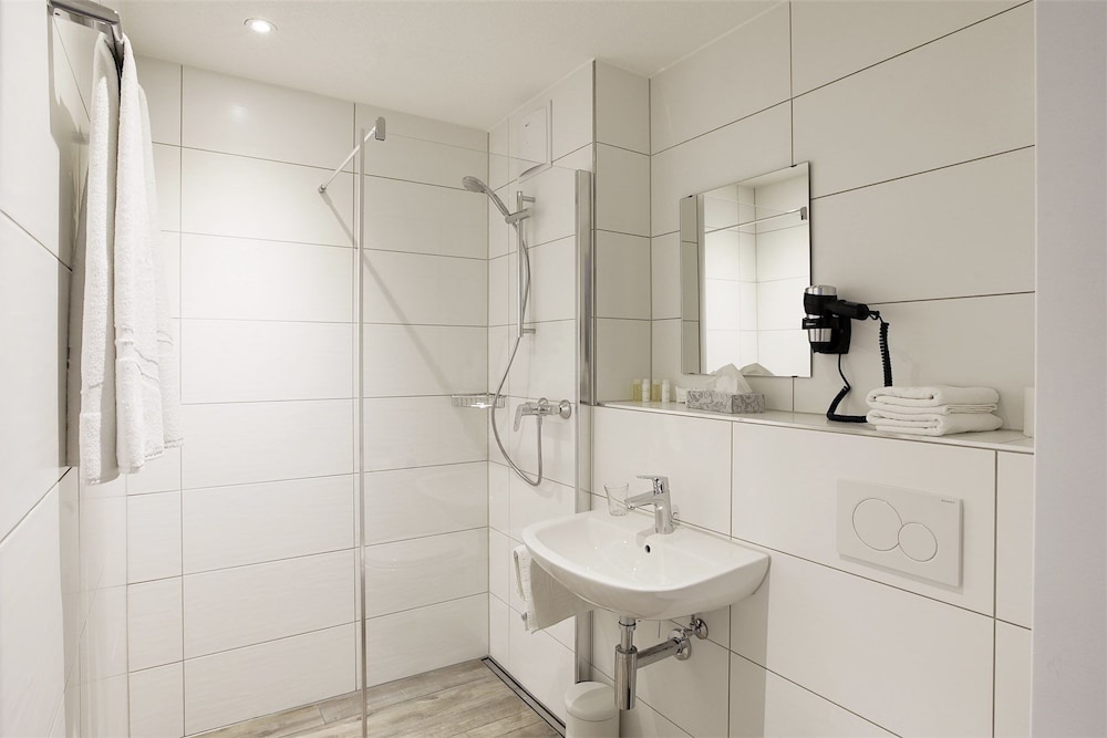 

Catania - Winterthur - Hotel Work Life Residence am Bahnhof