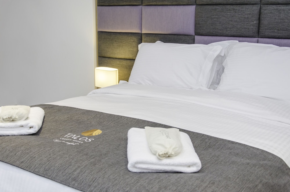 

Catania - Soúda - Talos Luxury Suites