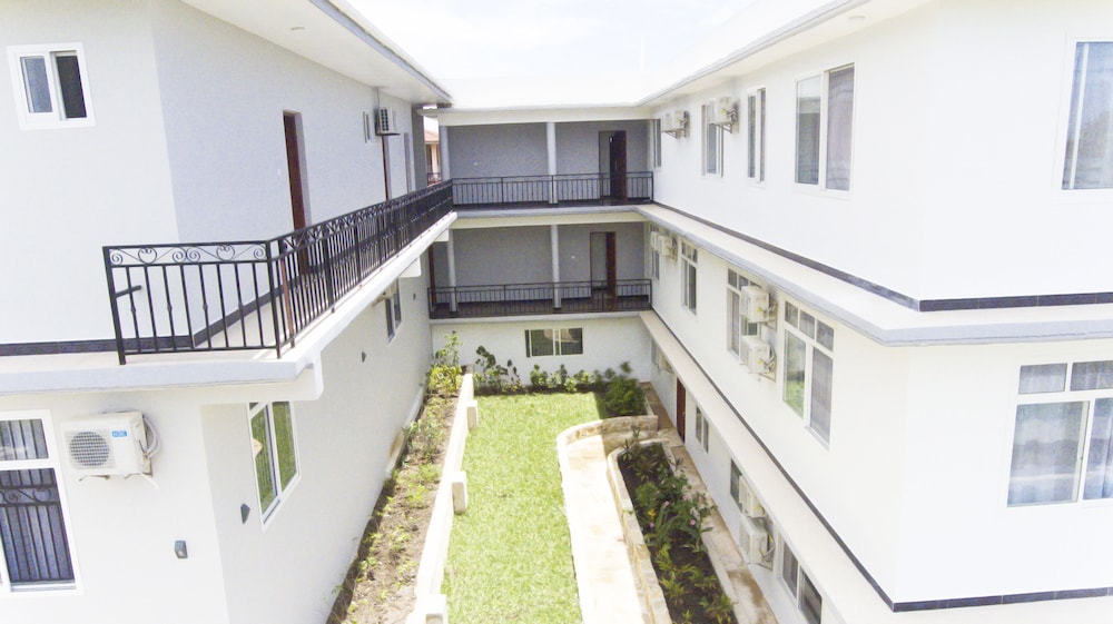 

Napoli - Kiwengwa - Sea Crest Hotel