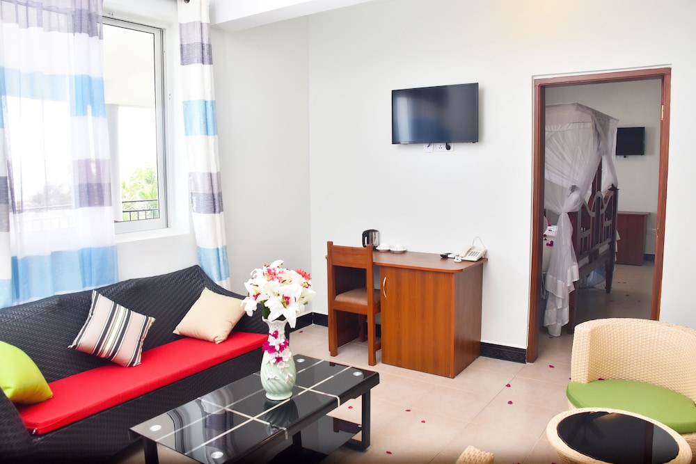 

Catania - Kiwengwa - Sea Crest Hotel