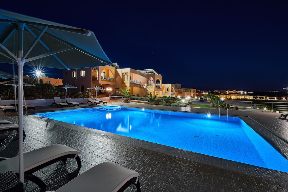 

Bari - Stavros - Nanakis Beach Apartments