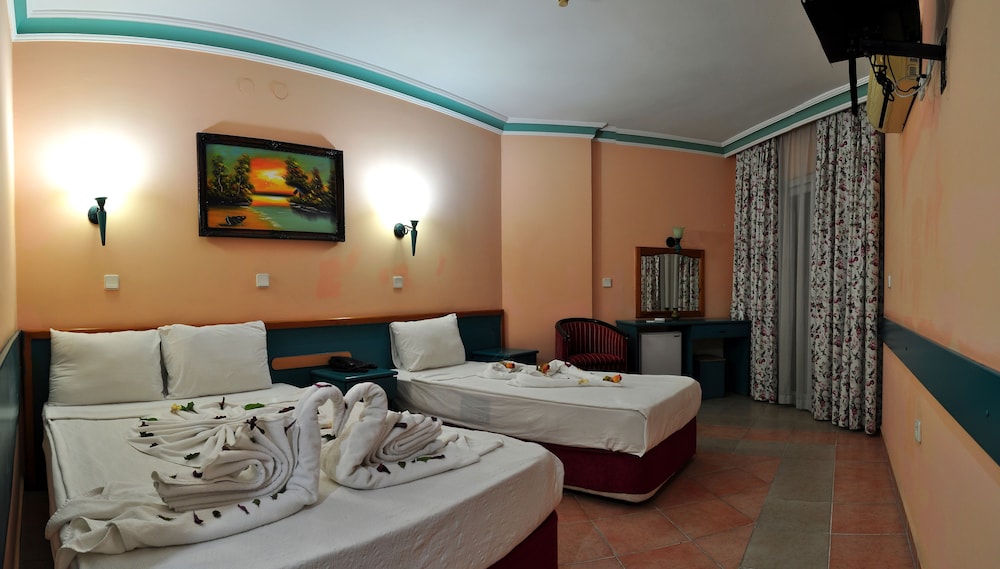 

Bologna - Konaklı - Kleopatra Sun Light Hotel