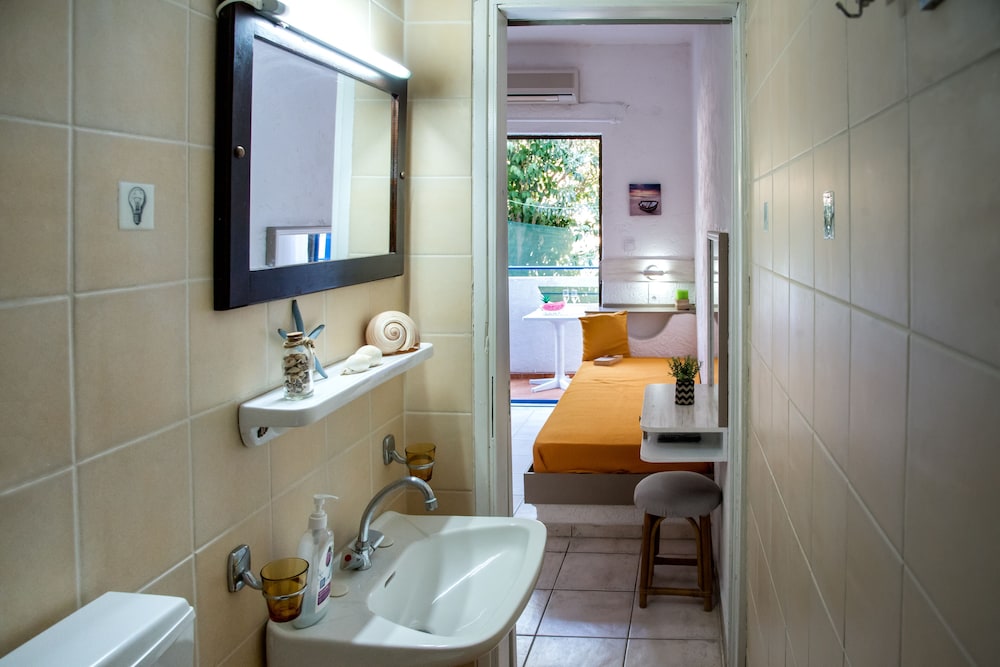 

Catania - Agia Pelagia - Creta - Amazona Apartments