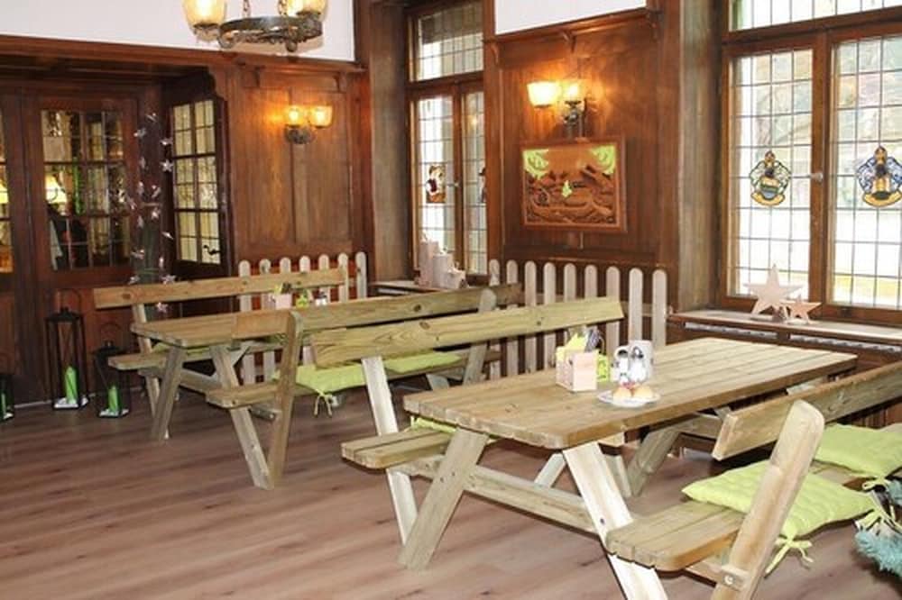 

Roma - Titisee-Neustadt - Action Forest Hotel - Kletterwald - Lasertag - nähe Badeparadies
