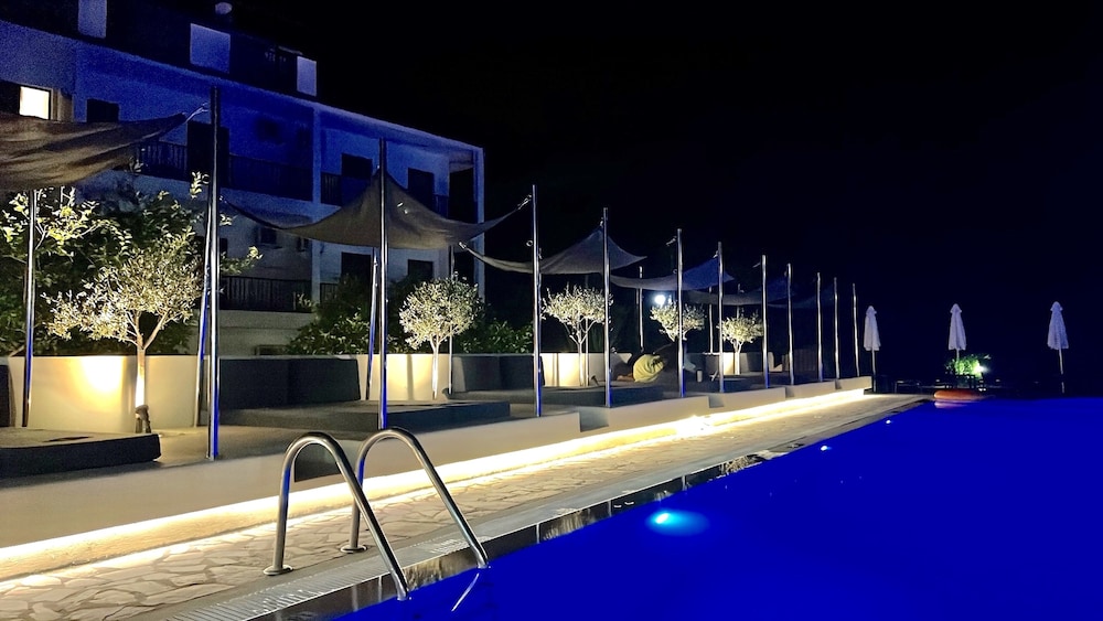 

Milano - Boukari - IONIAN SUITES by Bruskos