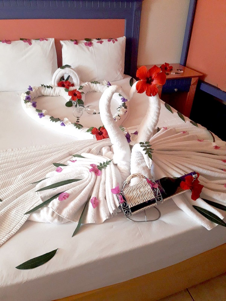 

Venezia - Konaklı - Grand Bahama Beach Hotel