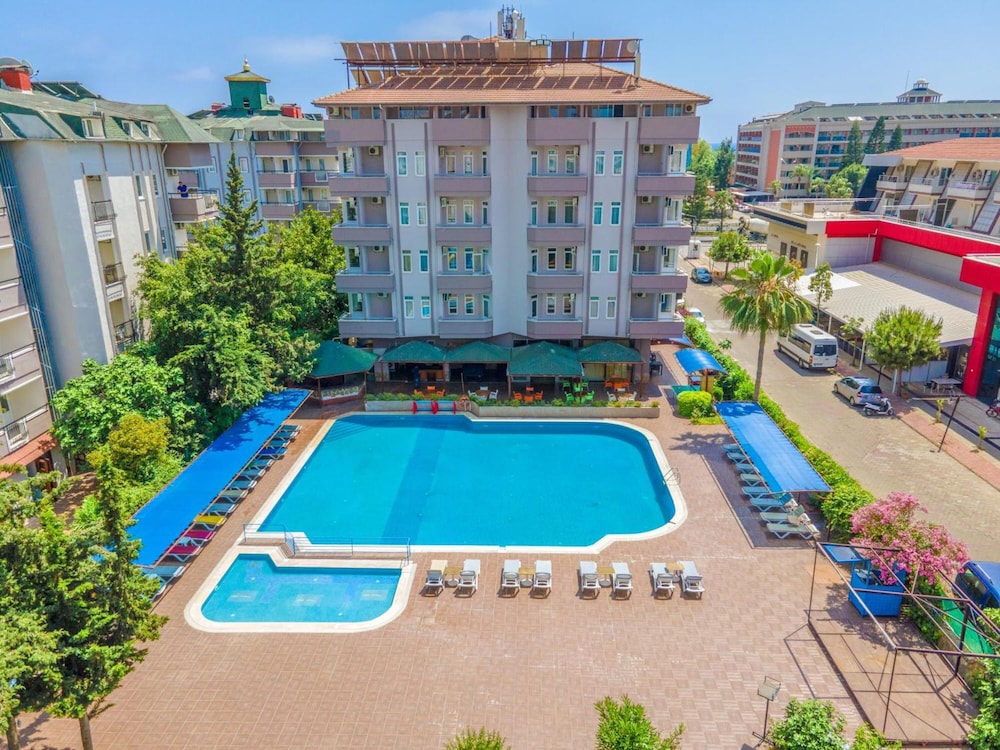 

Catania - Konaklı - Grand Bahama Beach Hotel
