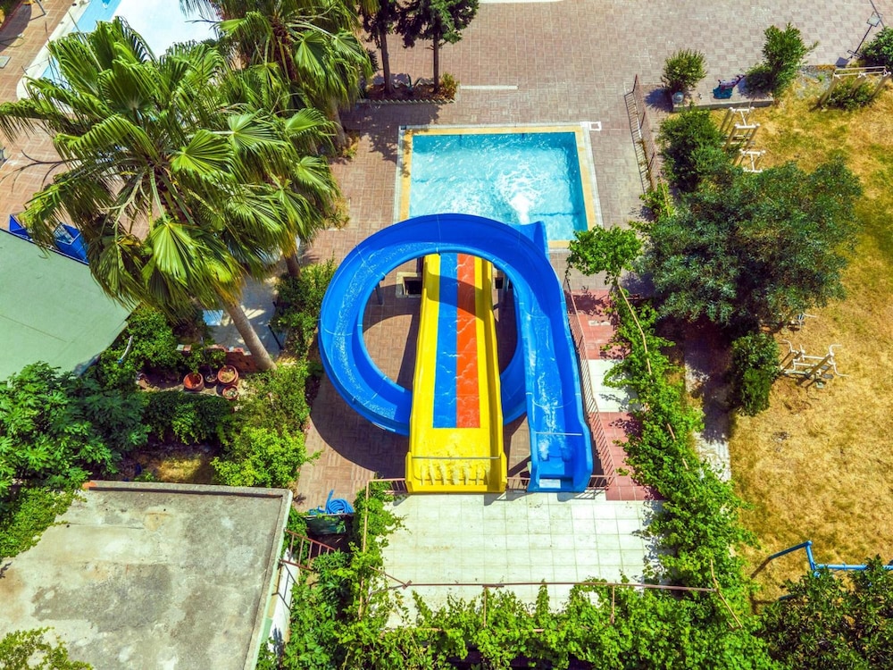 

Torino - Konaklı - Grand Bahama Beach Hotel