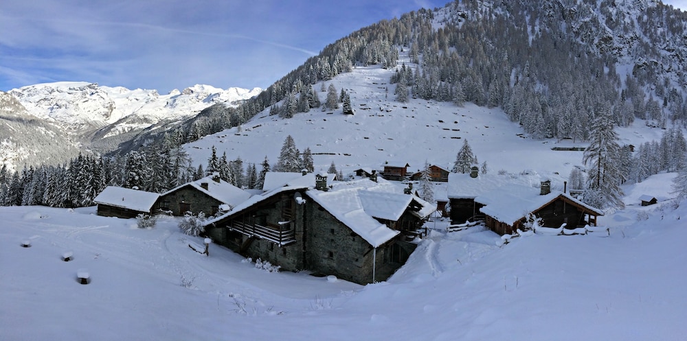 

Lamezia Terme - Gressoney-la-Trinité - Hotellerie De Mascognaz
