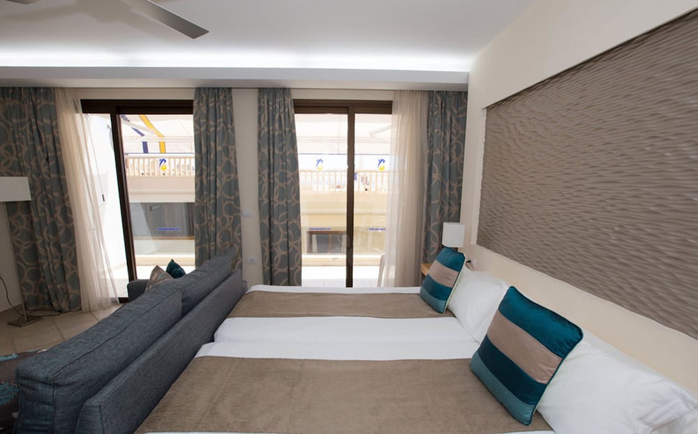 

Venezia - Playa Paraiso - Pearly Grey Ocean Club Apartments & Suites