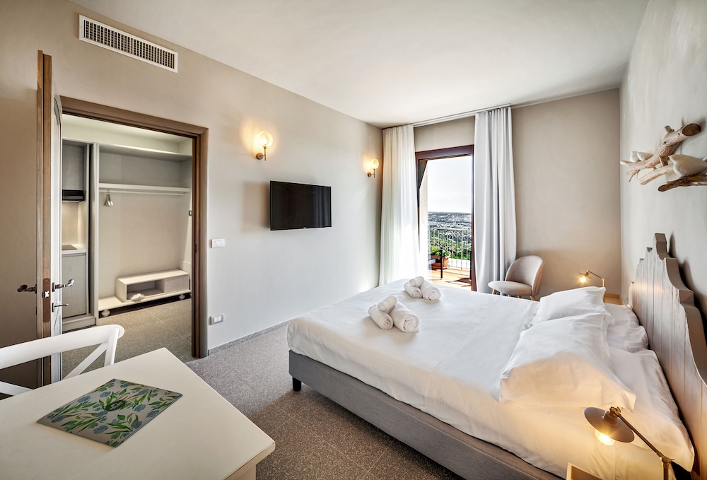 

Verona - Donnalucata - Relais Chiaramonte
