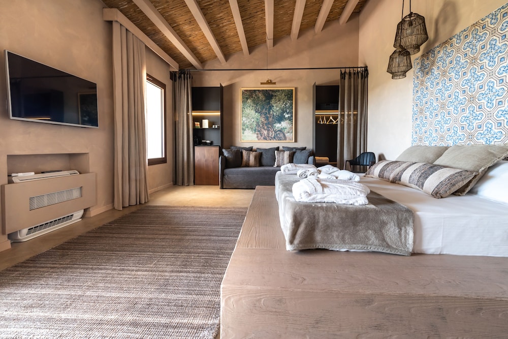 

Bari - Scicli - Relais Chiaramonte