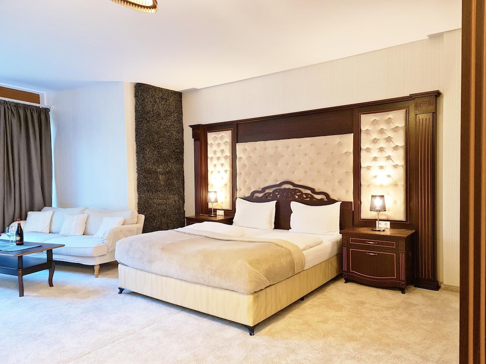 

Trieste - Vienna - River Lodge