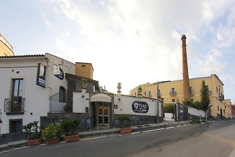 

Roma - Aci Castello - Hotel Capomulini 3 Stelle