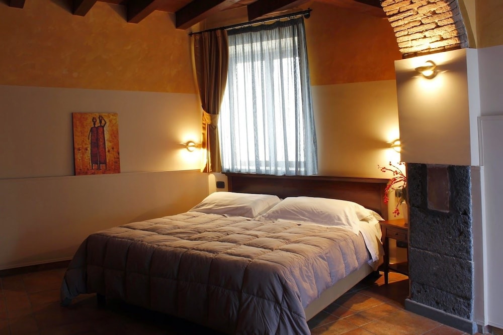 

Verona - Acireale - Hotel Capomulini 3 Stelle