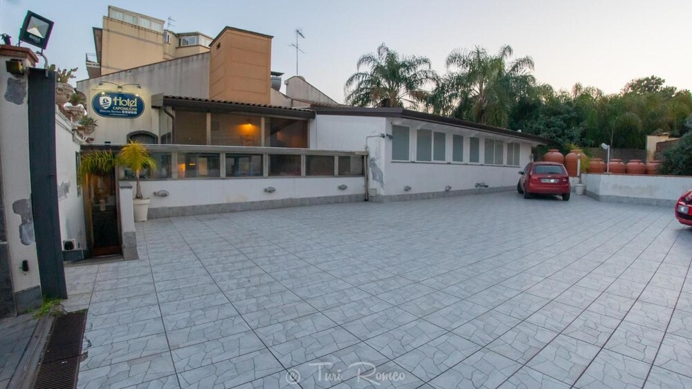 

Olbia - Acireale - Hotel Capomulini 3 Stelle
