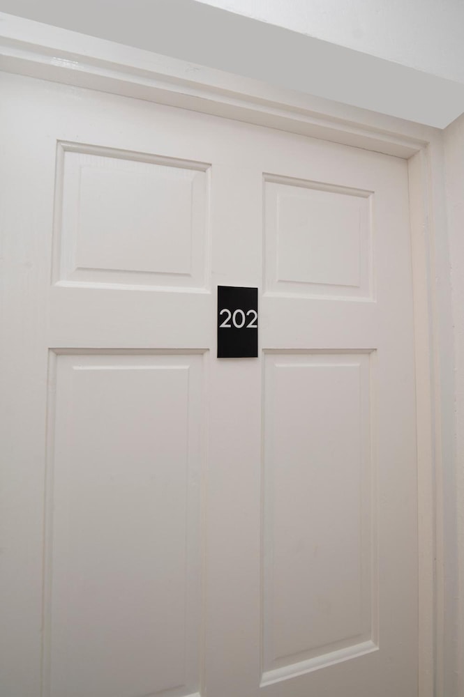 

Venezia - Kingston - Pulse Rooms at Trafalgar