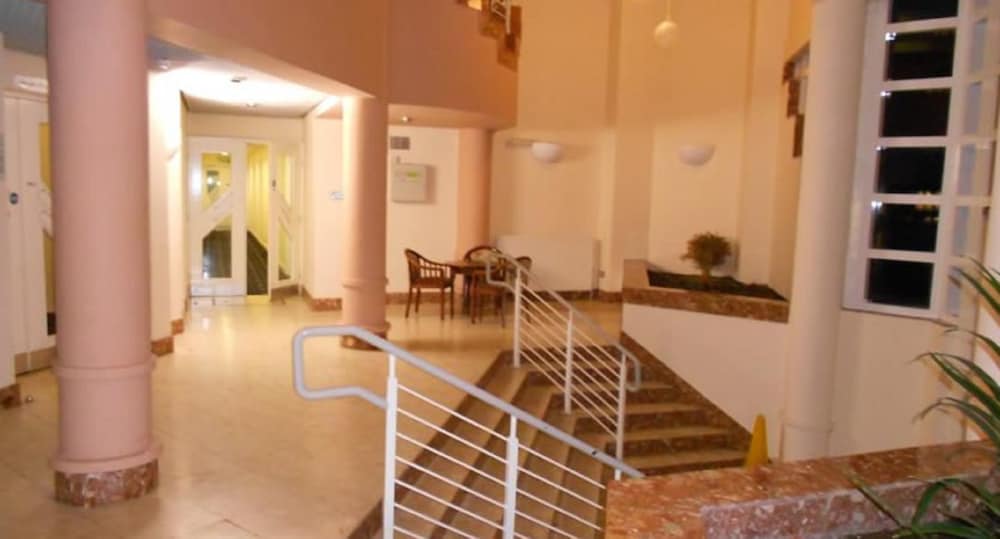 

Venezia - Ayr - Adamton Country House Hotel