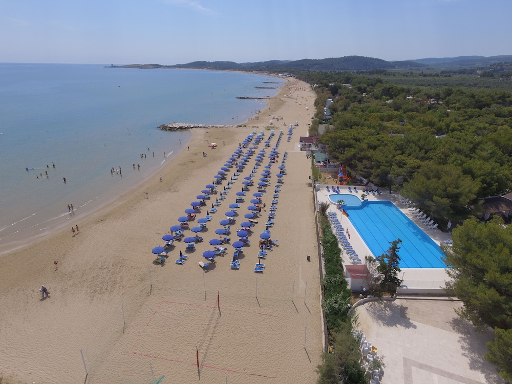 

Roma - Peschici - Villaggio Gabbiano Beach