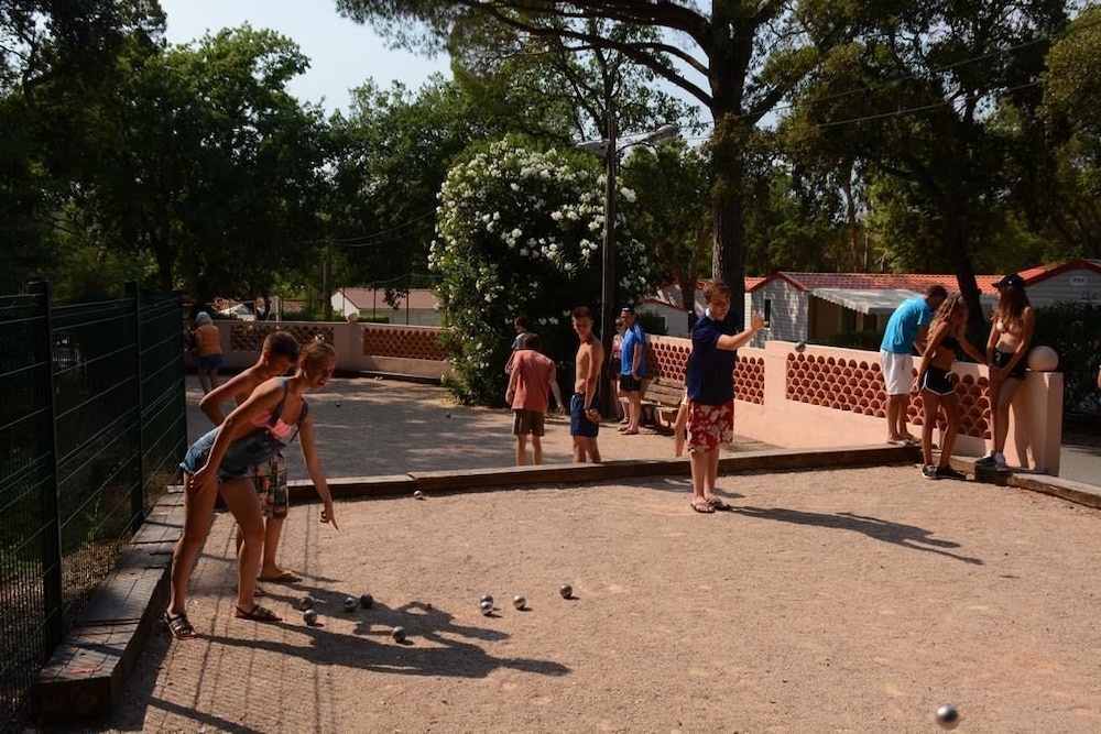 

Roma - Saint-Tropez - SAS CAMPING PARC MONTANA
