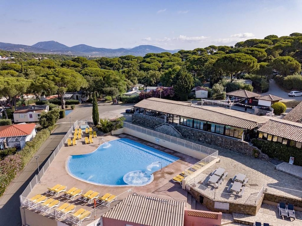

Venezia - Grimaud - SAS CAMPING PARC MONTANA