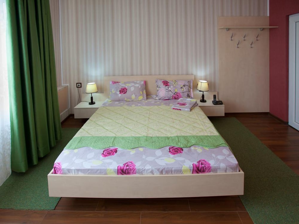 

Milano - Otopeni - Hotel La Gil