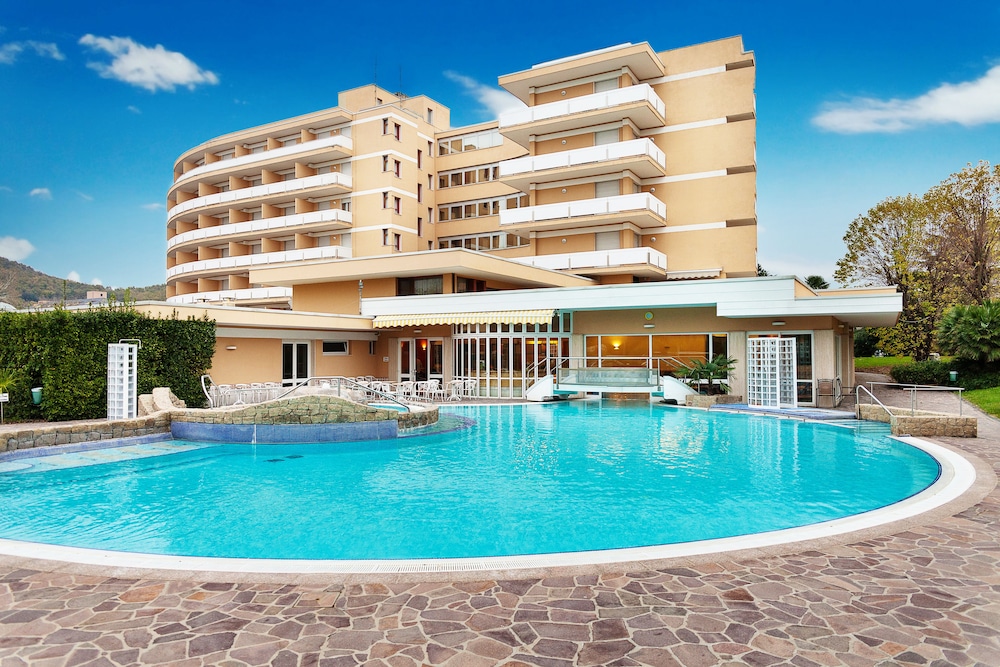 

Milano - Montegrotto Terme - Hotel Sporting