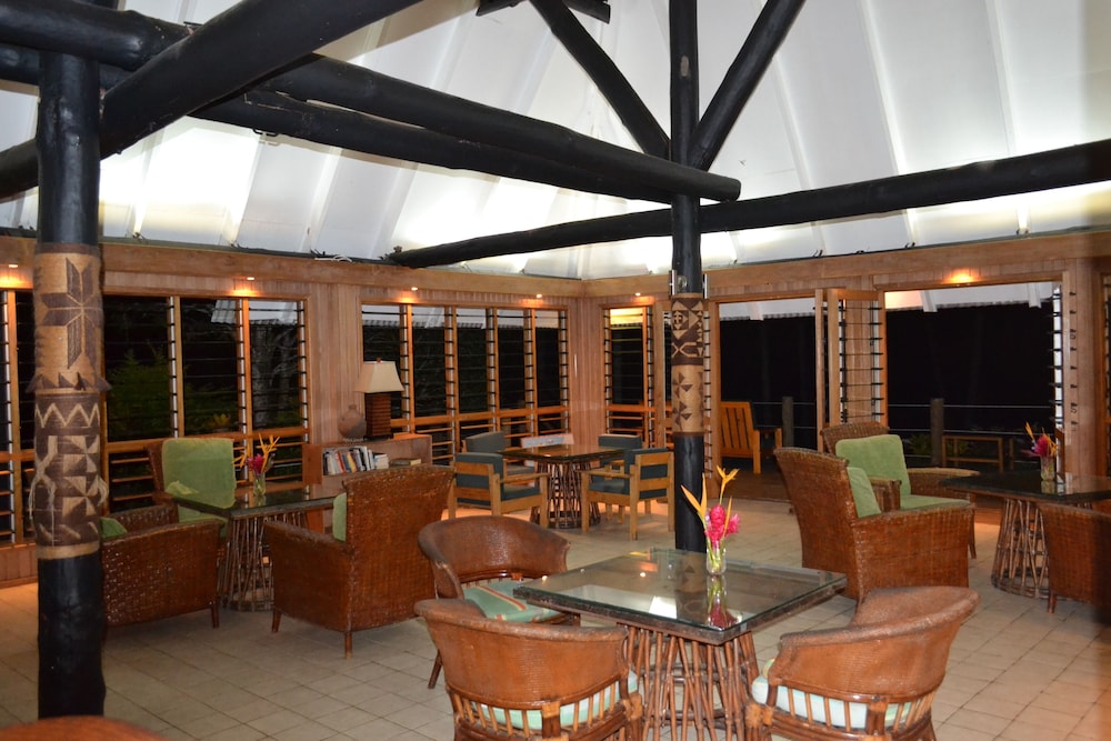 

Roma - Savusavu - Daku Resort