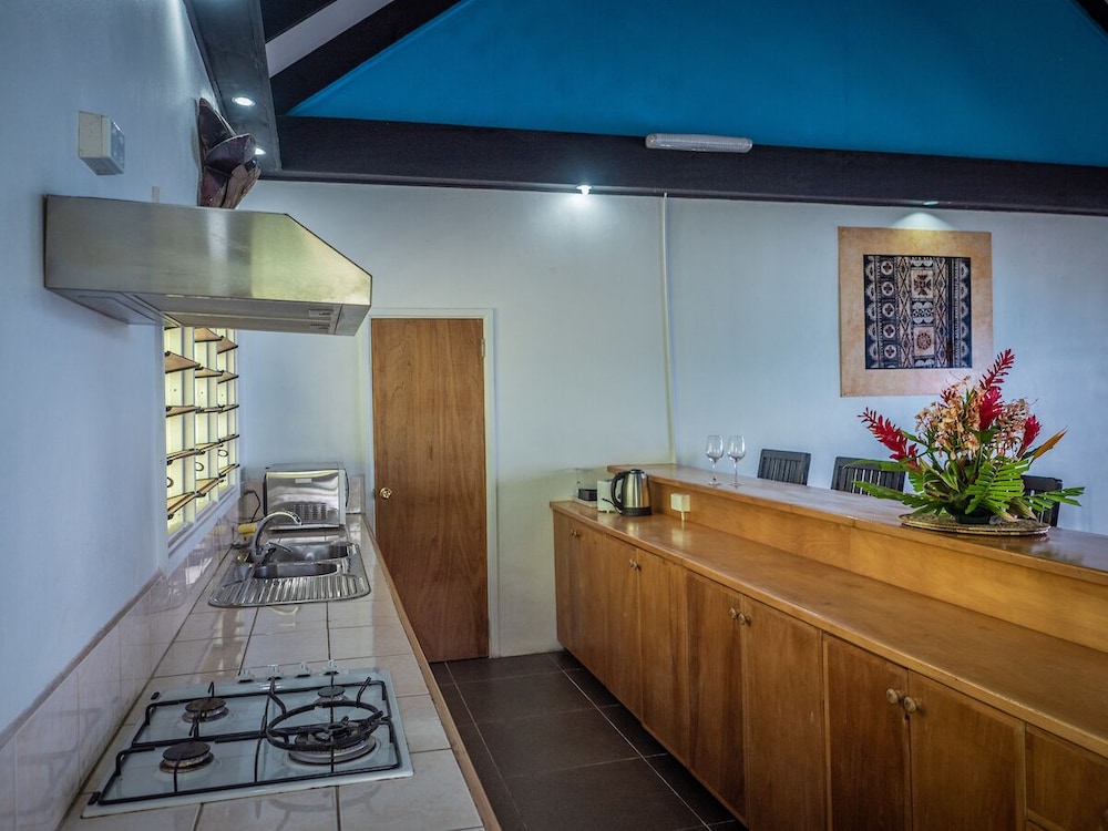 

Bologna - Savusavu - Daku Resort