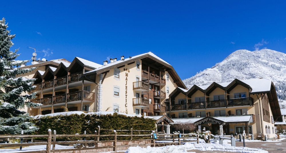 

Roma - Val di Fassa, Montagna Italia - Aparthotel Majestic